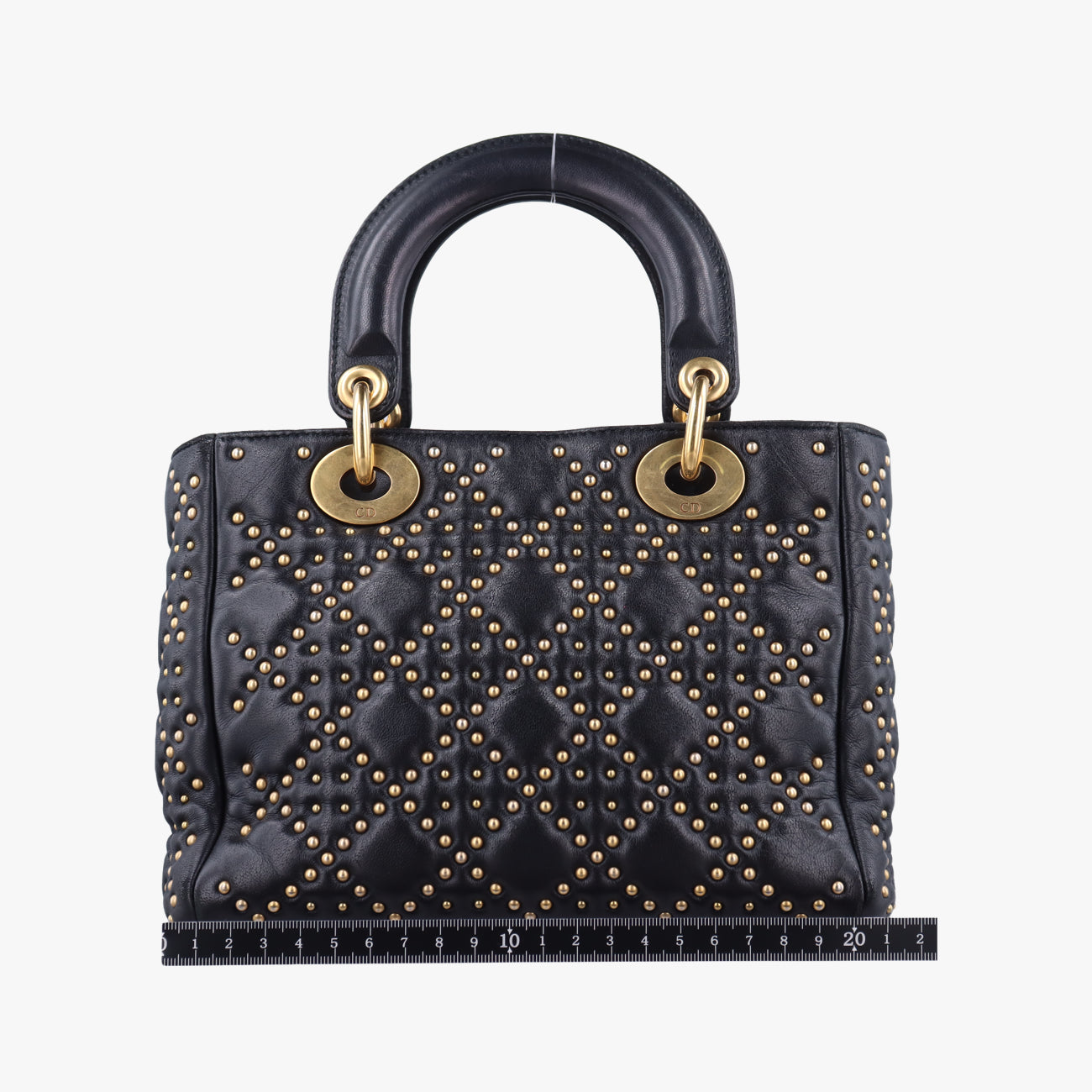 Lady Dior Black lambskin 28-MA-0117レディディオール ブラック ラムスキン 28-MA-0117