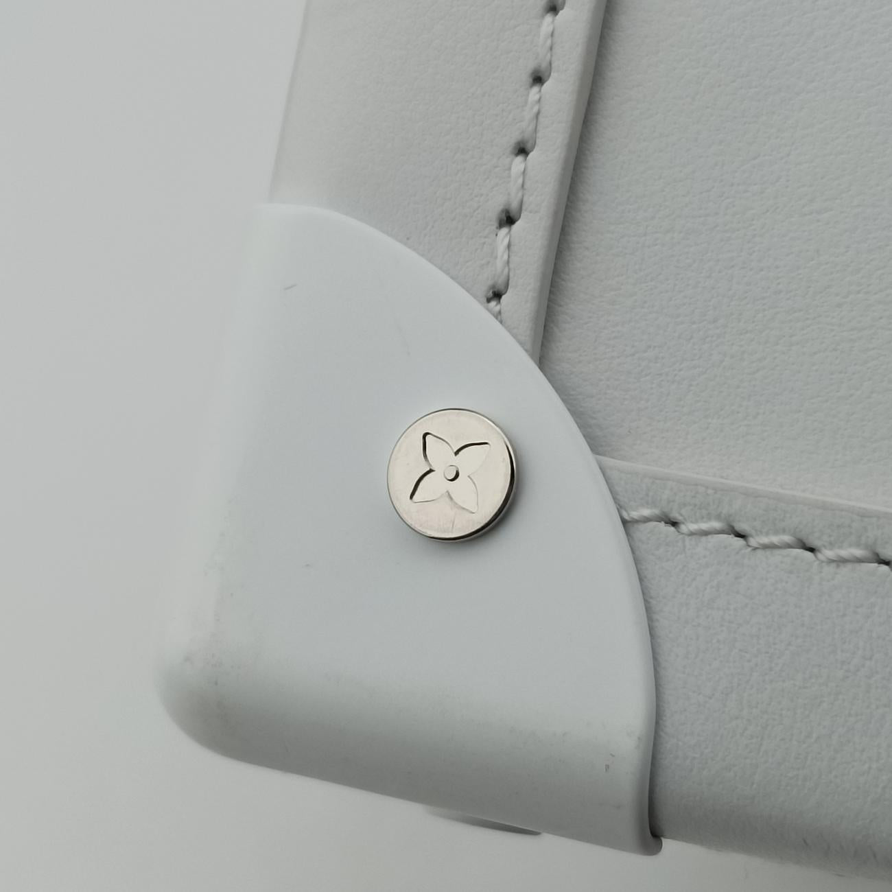 SOFT TRUNK TRANSPARENTｘWHITE Epi Plage M55602 DU4129ソフト トランク トランスペアレントｘホワイト エピプラージュ M55602 DU4129