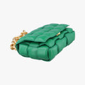 The Chain Cassette Green lambskin B09392158Tザ チェーン カセット グリーン ラムスキン B09392158T