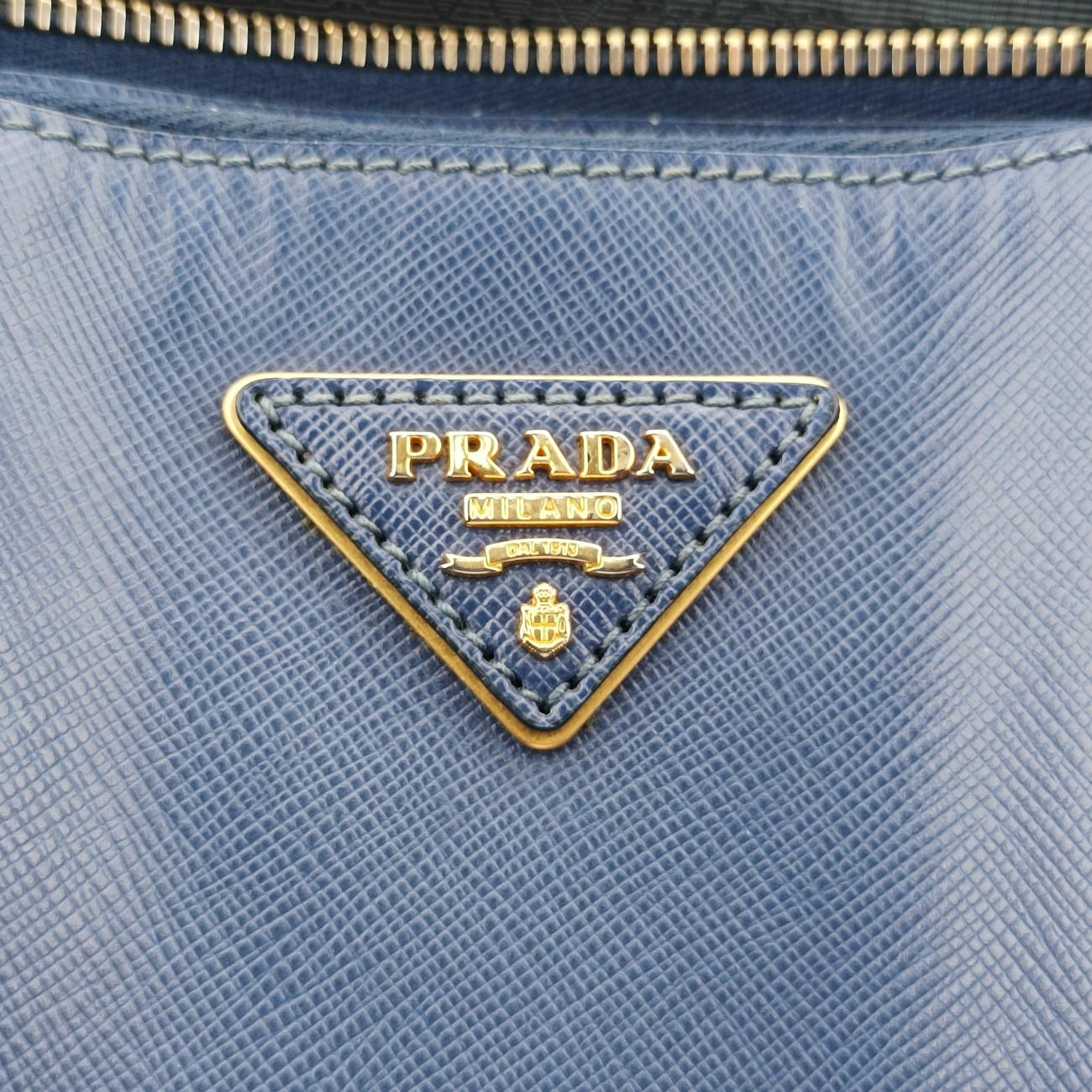 Galleria Blue SAFFIANO Leather BN1786 180 2ガレリア ブルー サフィアーノレザー BN1786 180 2