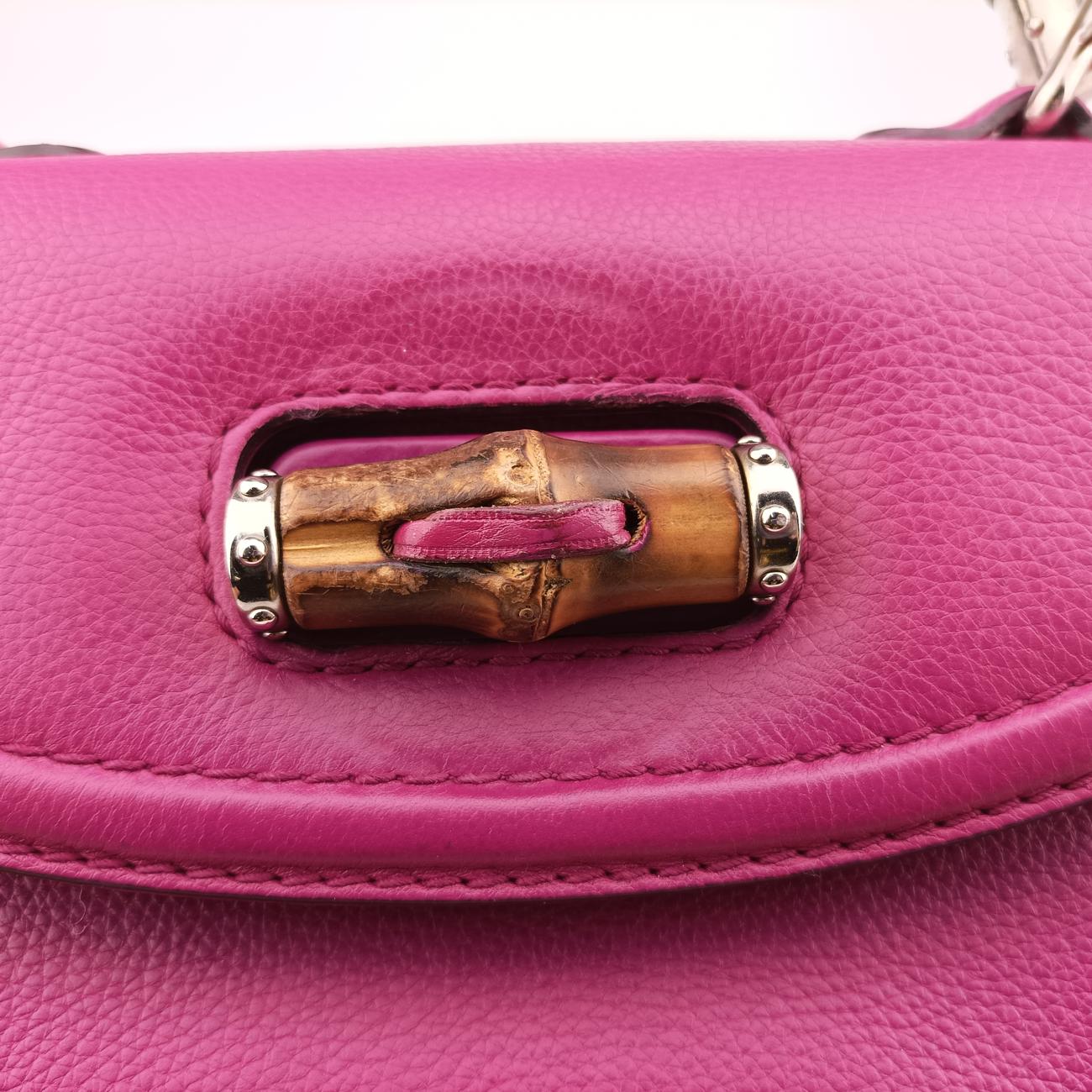 New Bamboo Rose Leather 240242 B6552297ニューバンブー ローズ レッド レザー 240242 B6552297