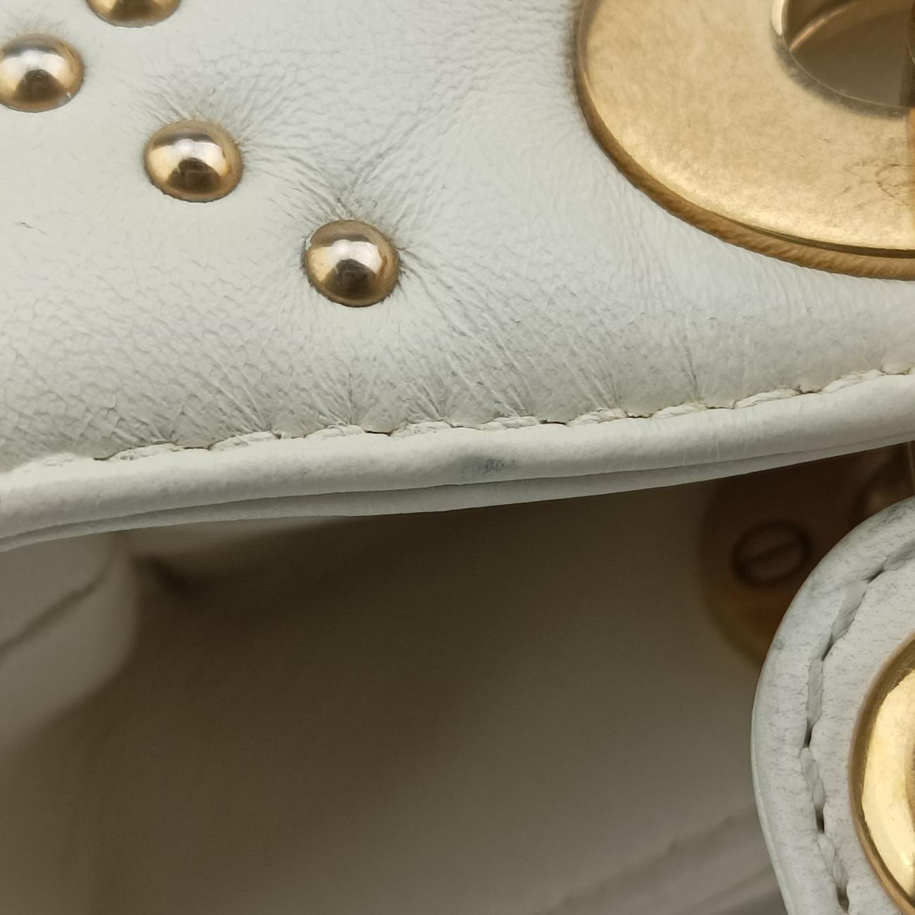 Lady Dior White Leather 16-BO-0117レディディオール ホワイト レザー 16-BO-0117