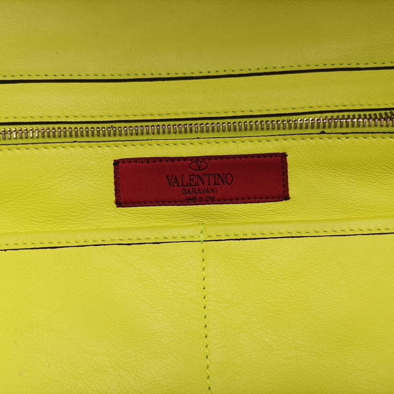 Rockstud Yellow Leather Lot number unknownロックスタッズ イエロー レザー 製番不明