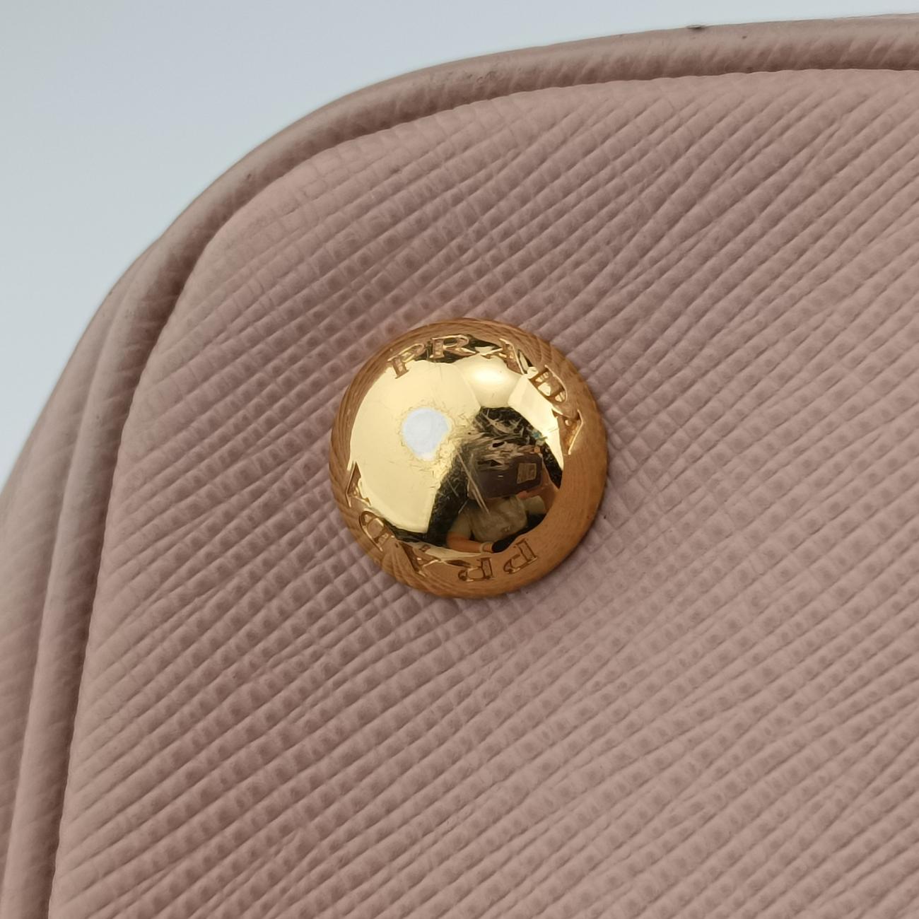 Galleria Pink SAFFIANO Leather BN1801 117ガレリア ピンク サフィアーノレザー BN1801 117