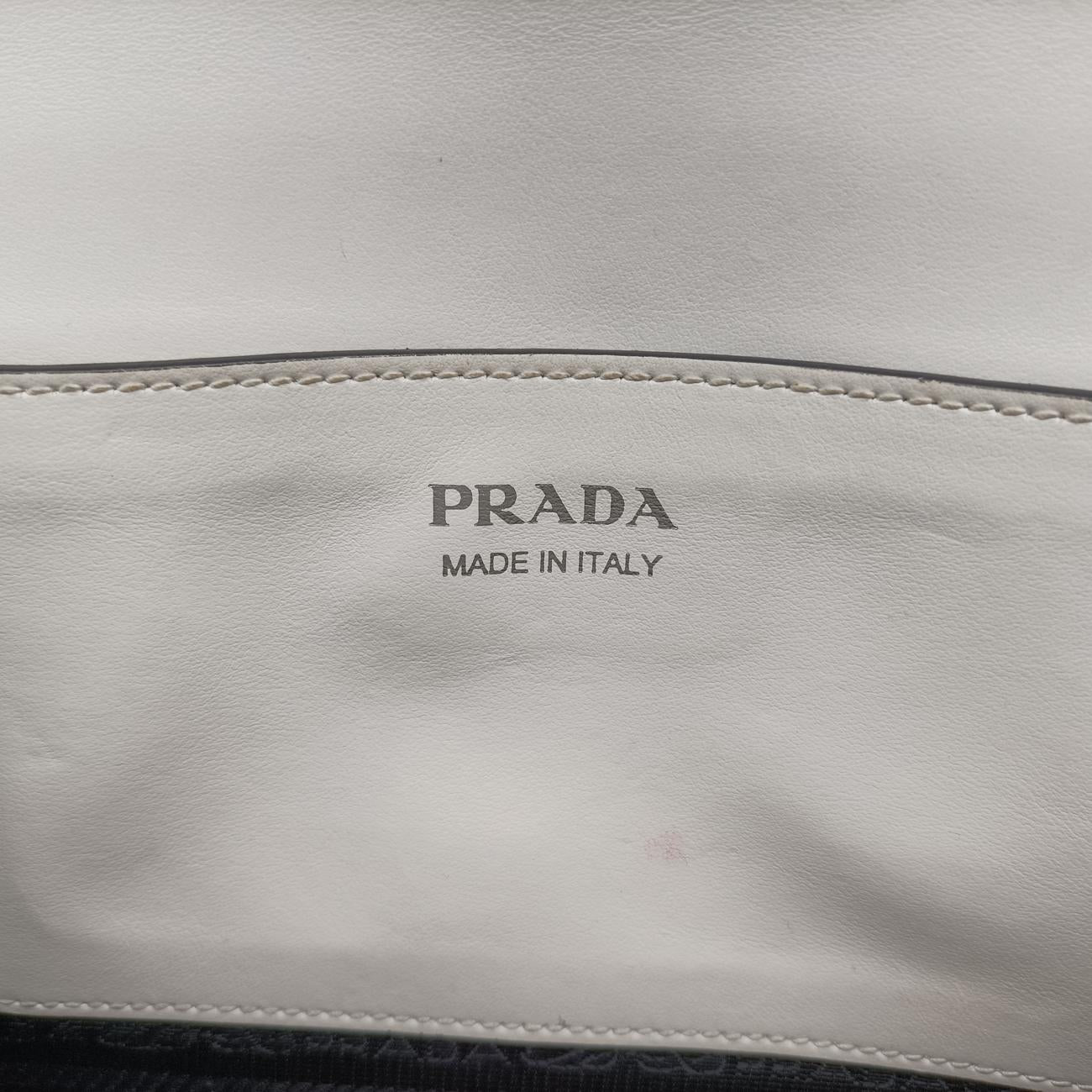 Monochrome Robot White SAFFIANO Leather 1BD127 7/Dモノクローム ロボット ホワイト サフィアーノレザー 1BD127 7/D
