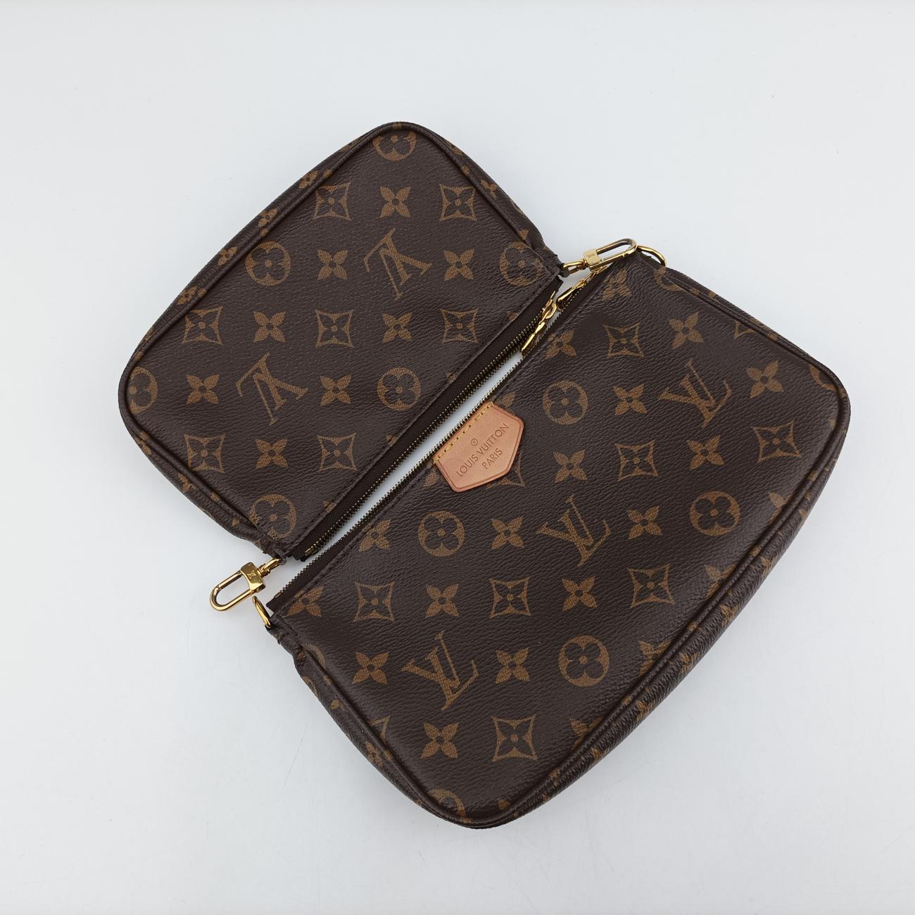 MULTI POCHETTE ACCESSOIRES MARRON×ROSE CLAIRE Monogram Canvas M44840 SR4149 SR0220 SR4230ミュルティポシェットアクセソワール マロン×ローズ クレール モノグラムキャンバス M44840 SR4149 SR0220 SR4230