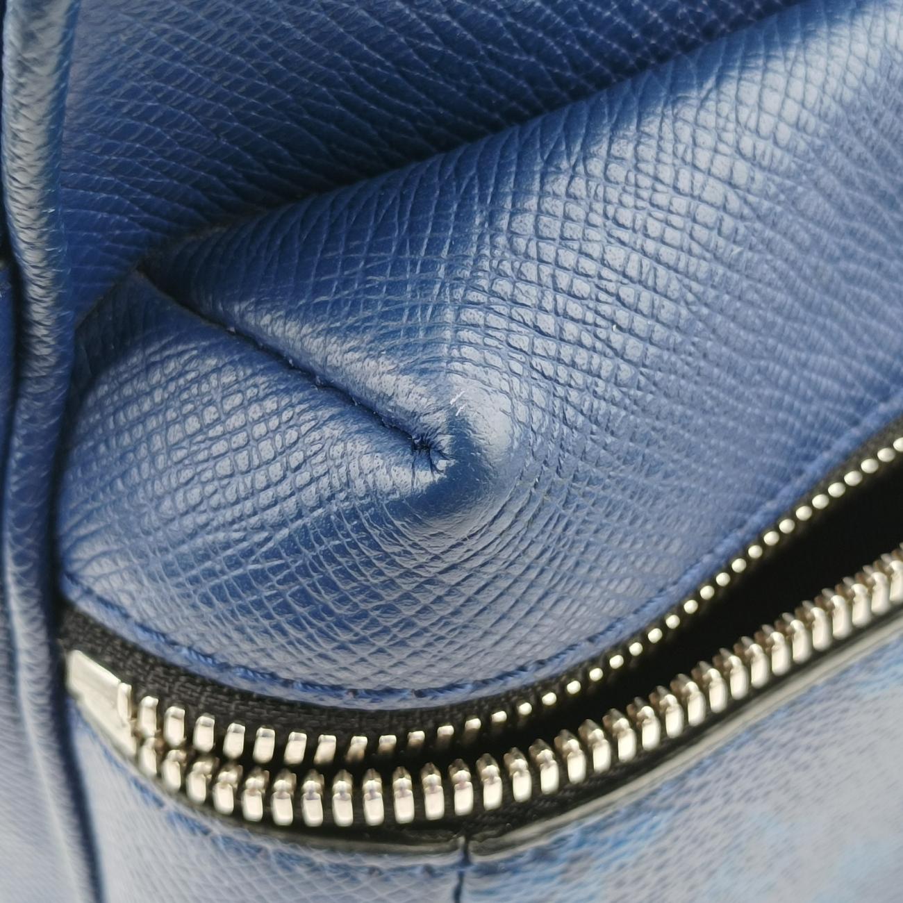 Outdoor Messenger PM cobalt Taiga Leather x Monogram Canvas M30242 FO3179アウトドアメッセンジャーPM コバルト タイガ レザー×モノグラム キャンバス M30242 FO3179