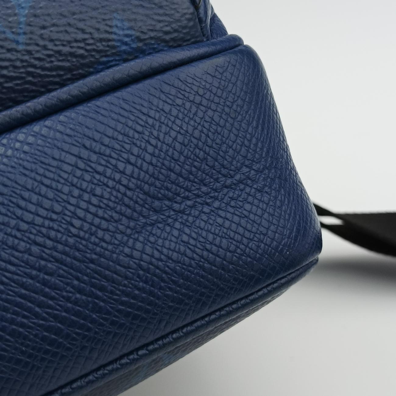 Outdoor Messenger PM cobalt Taiga Leather x Monogram Canvas M30242 FO3179アウトドアメッセンジャーPM コバルト タイガ レザー×モノグラム キャンバス M30242 FO3179