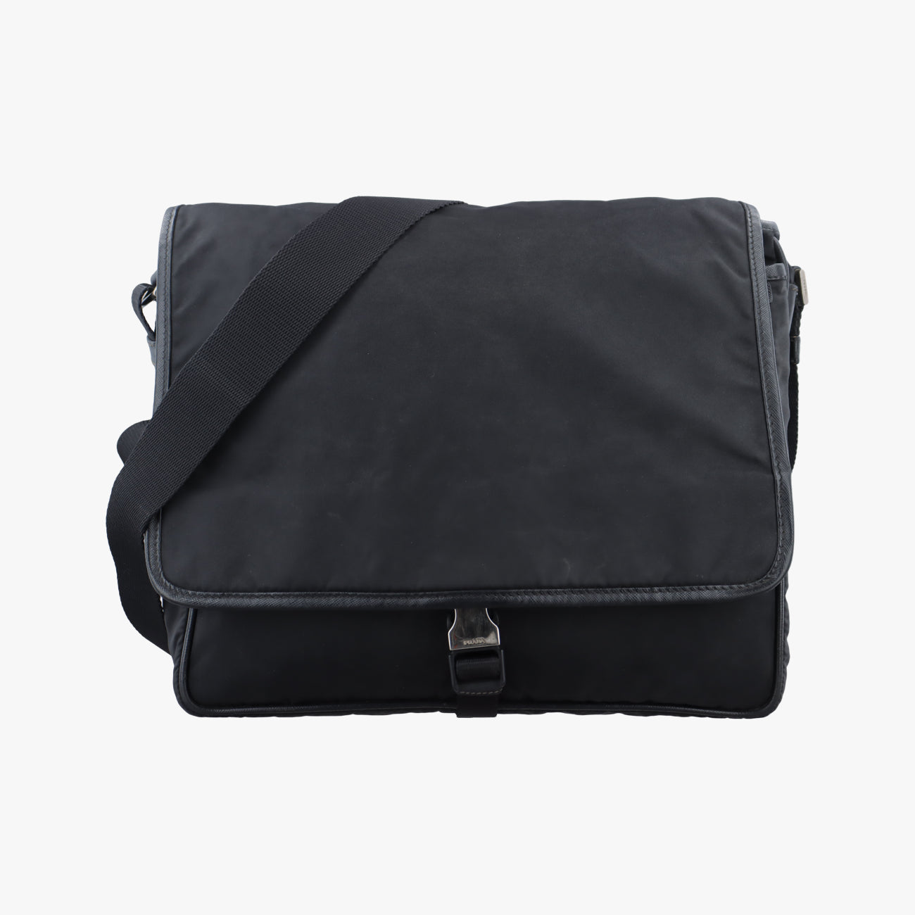 Vela Messenger Bag Black Nylon 165ヴェラ メッセンジャーバッグ ブラック ナイロン V166 165