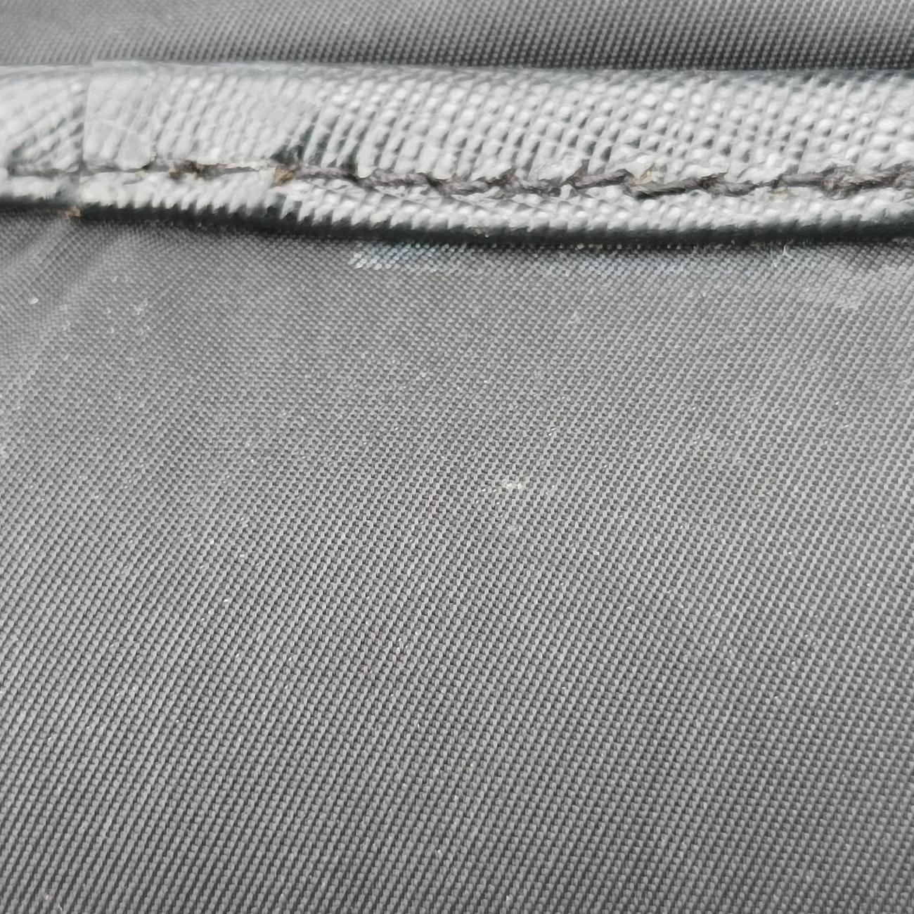 Vela Messenger Bag Black Nylon 165ヴェラ メッセンジャーバッグ ブラック ナイロン V166 165