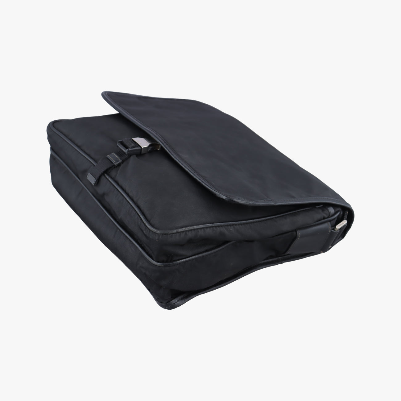 Vela Messenger Bag Black Nylon 165ヴェラ メッセンジャーバッグ ブラック ナイロン V166 165