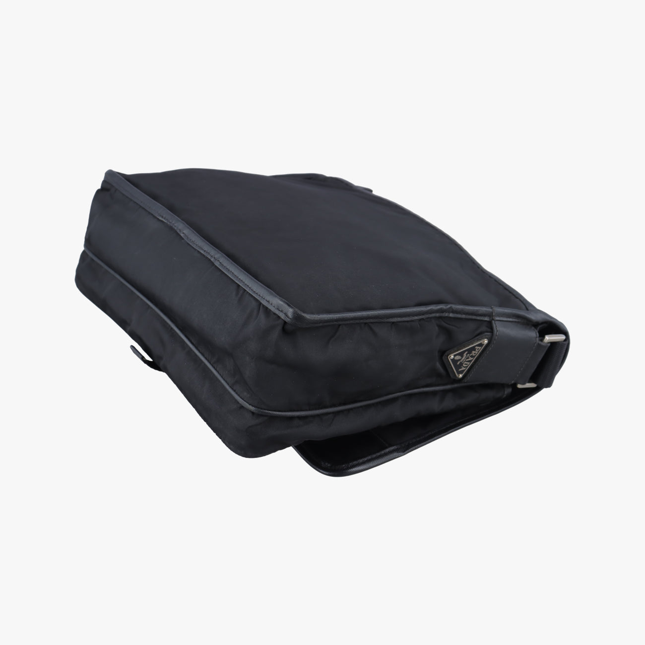 Vela Messenger Bag Black Nylon 165ヴェラ メッセンジャーバッグ ブラック ナイロン V166 165