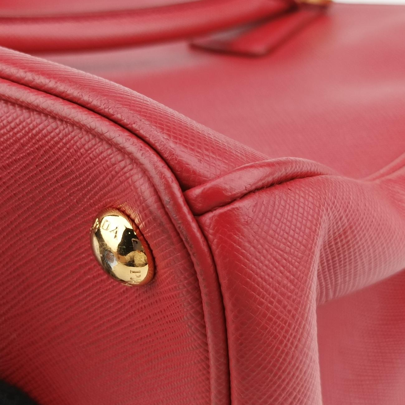 Galleria Red SAFFIANO Leather BN2274 117ガレリア レッド サフィアーノレザー BN2274 117