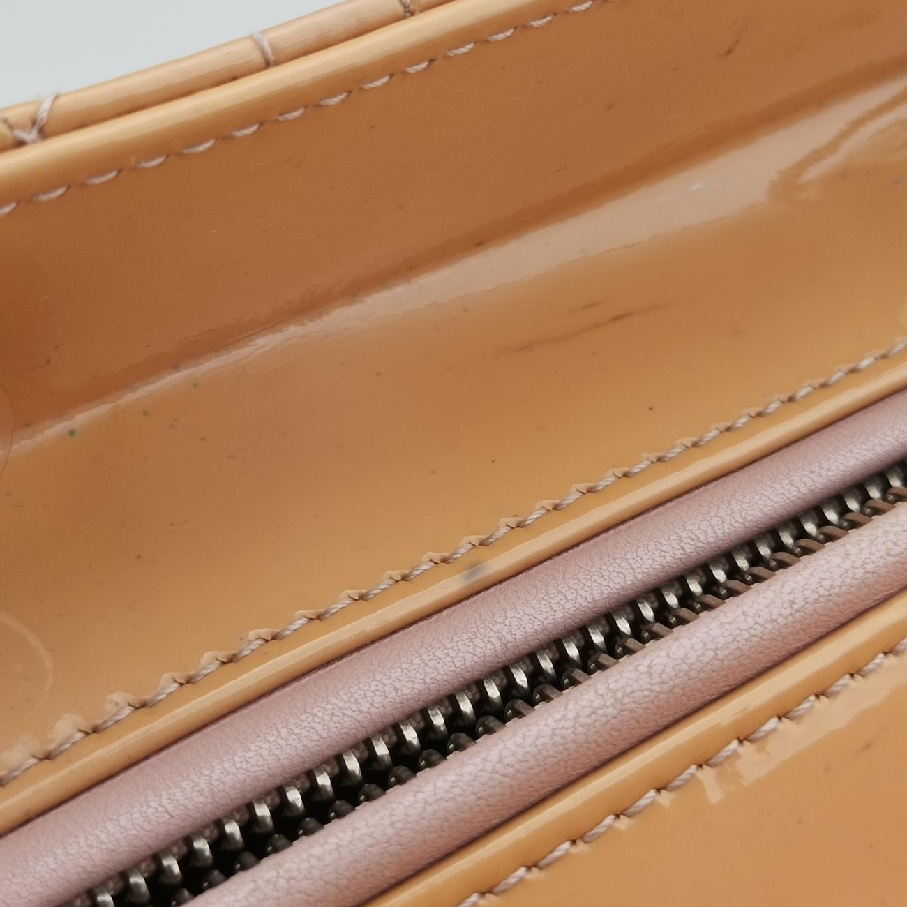 Lady Dior Beige Patent 13-BO-0172レディディオール ベージュ パテント 13-BO-0172