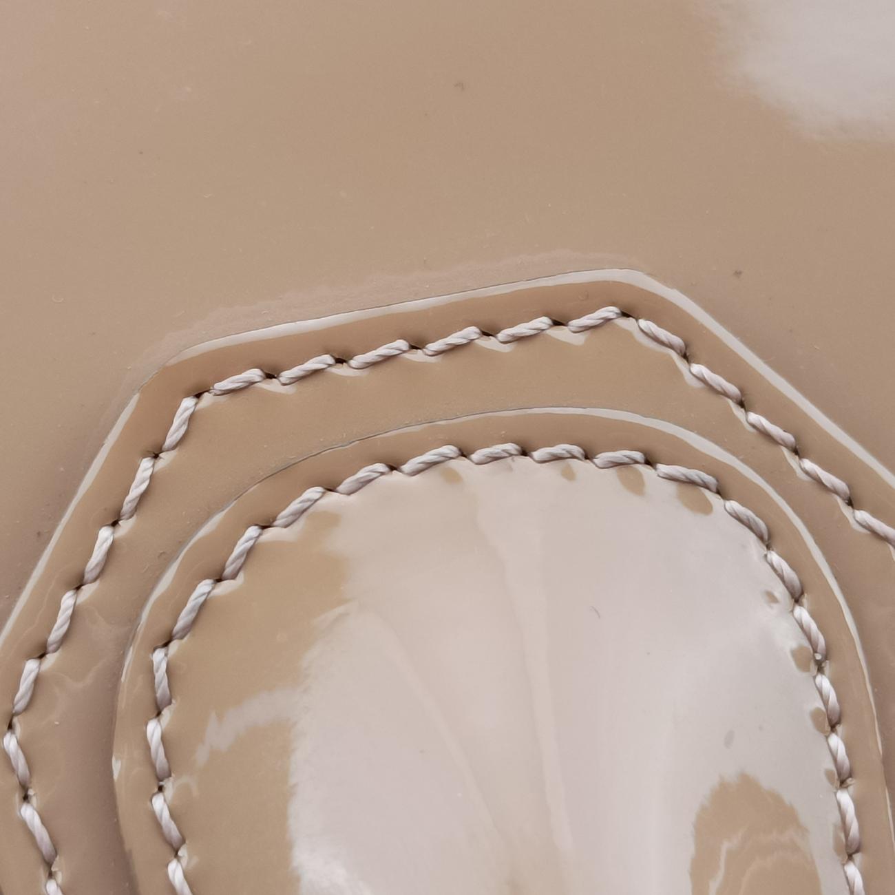 AntigonaBeigePatent3C0184アンティゴナベージュパテント3C0184