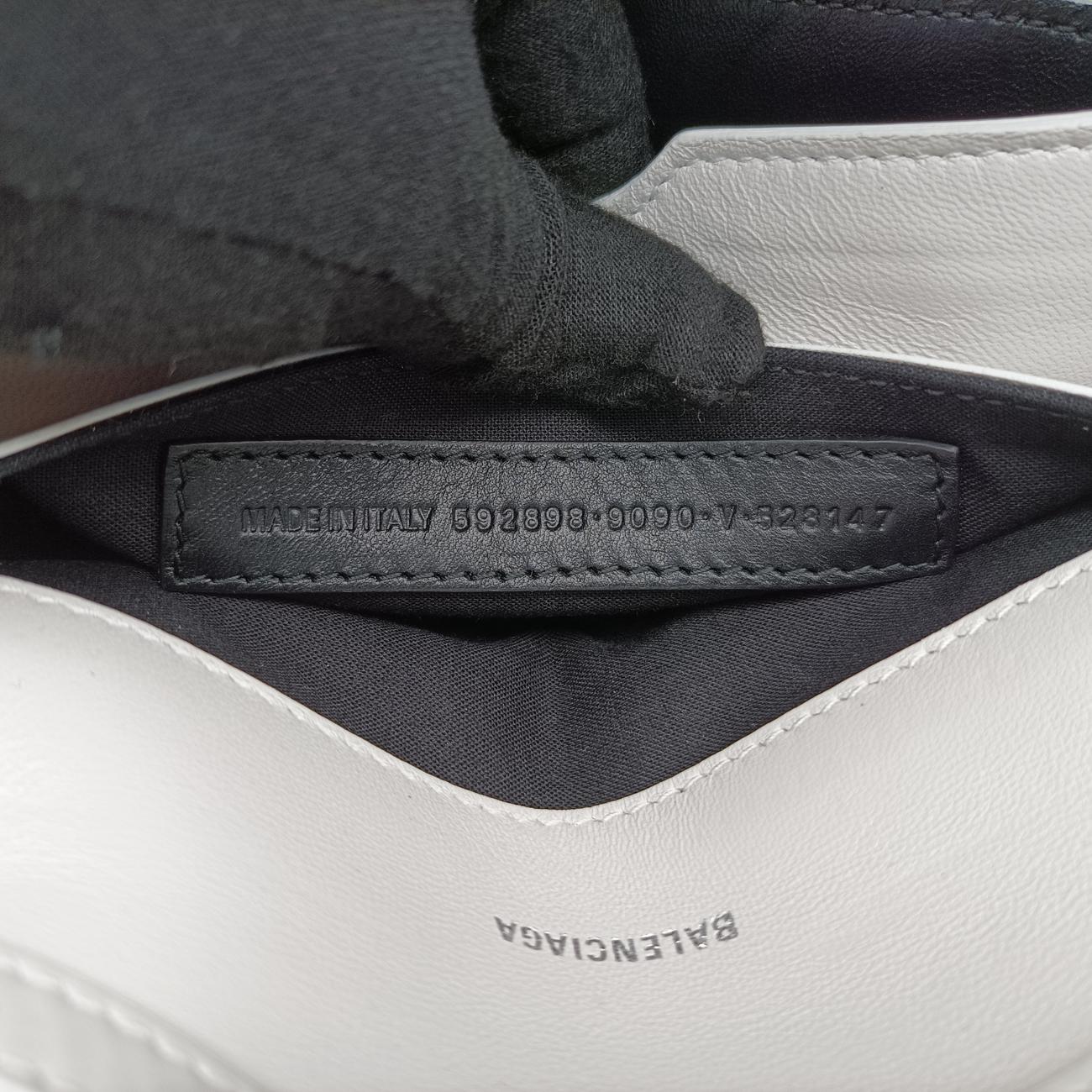 B.Logo White Leather 592898.9090.V.528147B.ロゴ ホワイト レザー 592898.9090.V.528147