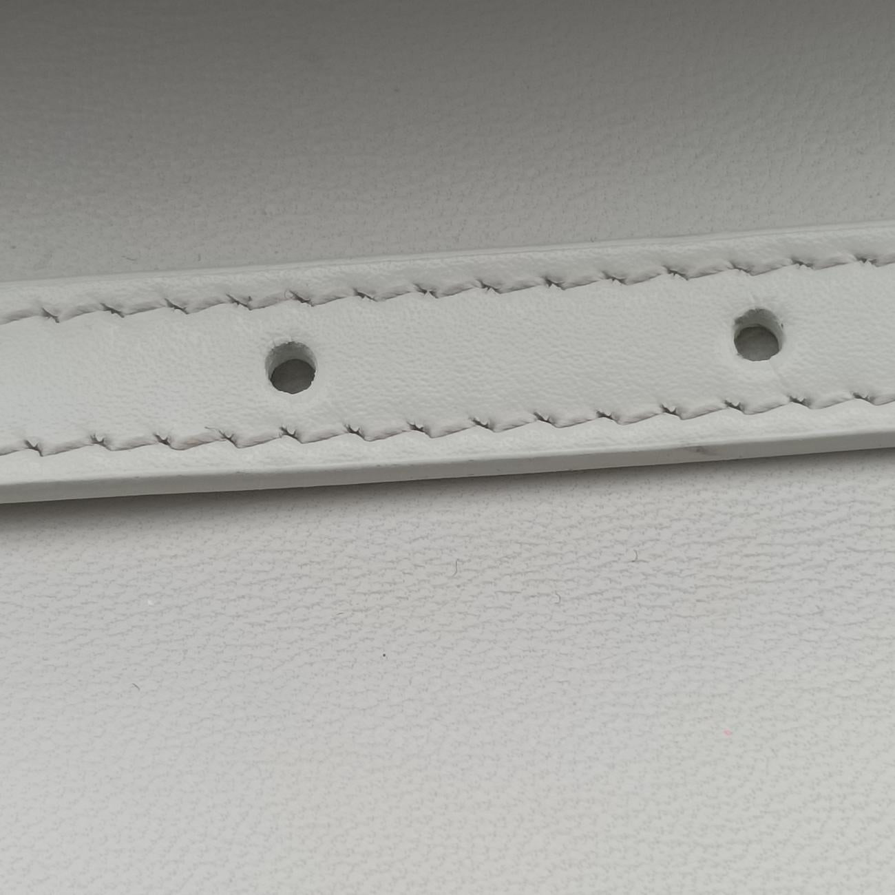 B.Logo White Leather 592898.9090.V.528147B.ロゴ ホワイト レザー 592898.9090.V.528147