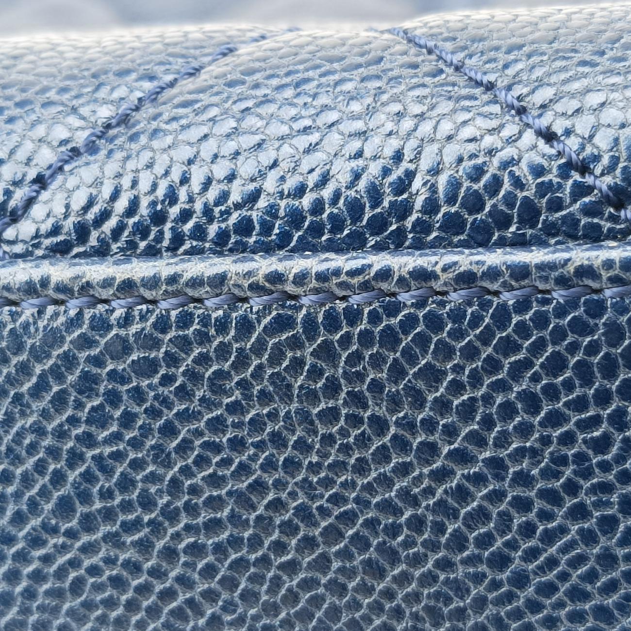 Matelasse Cocomark GSTBlueCaviar LeatherA6729417316037マトラッセ ココマークGSTブルーキャビアレザーA6729417316037