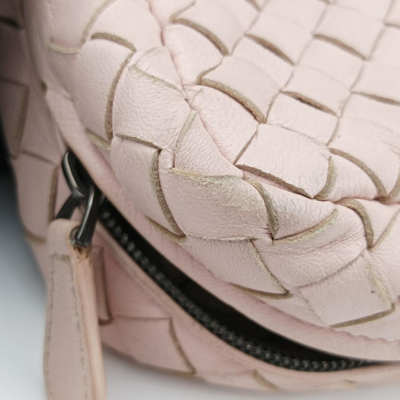 Intreccaito Olimpia Pink lambskin B05479957Iイントレチャート オリンピア ピンク ラムスキン B05479957I