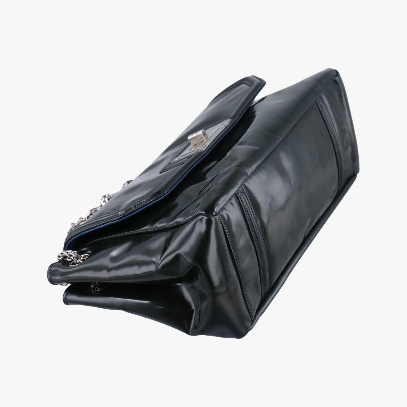 Chain Flap black Patent A46823 12688238チェーンフラップ ブラック パテント A46823 12688238