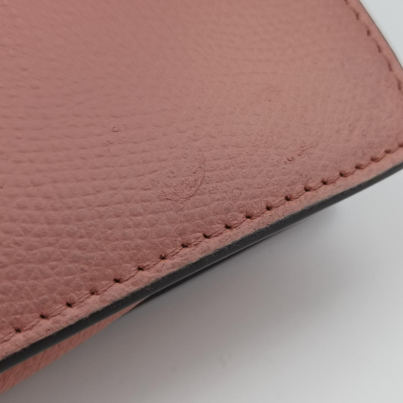 Cruise F is Envelope Kan I logo Pink Leather 8BS006 8BS006 A18B 189-8241エフ イズ ピンク レザー 8BS006 8BS006 A18B 189-8241