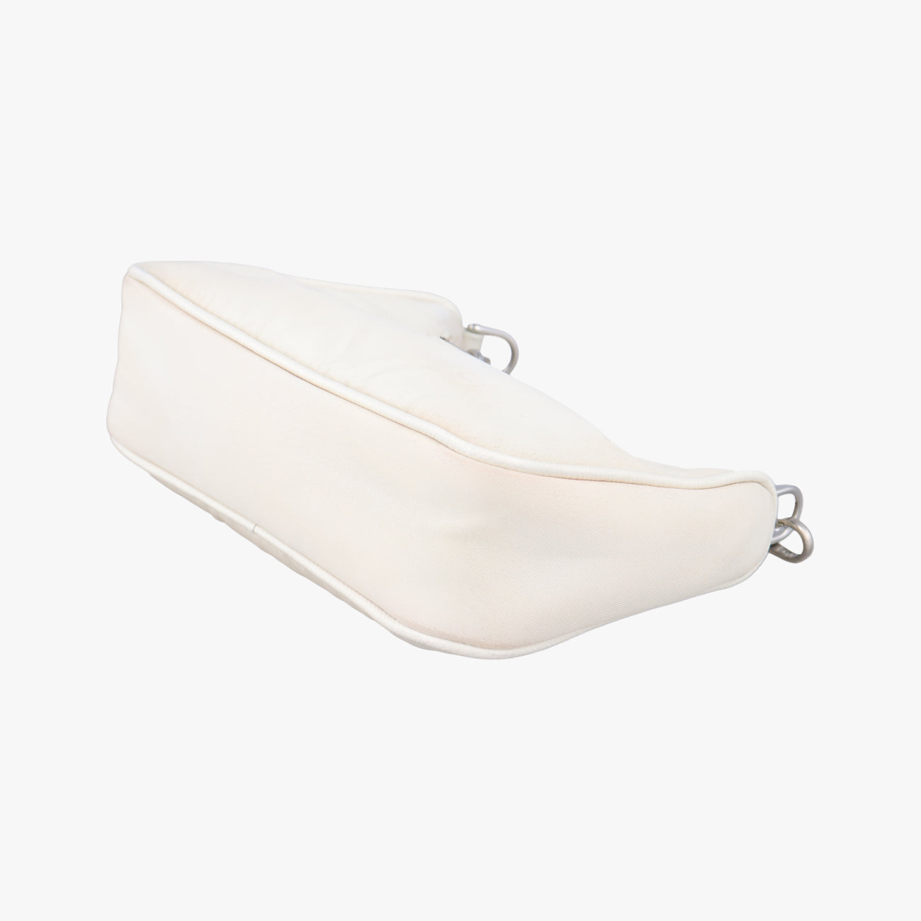 Re-Edition Nylon Mini white nylon 1TT122 42リエディションナイロンミニ ホワイト ナイロン 1TT122 42