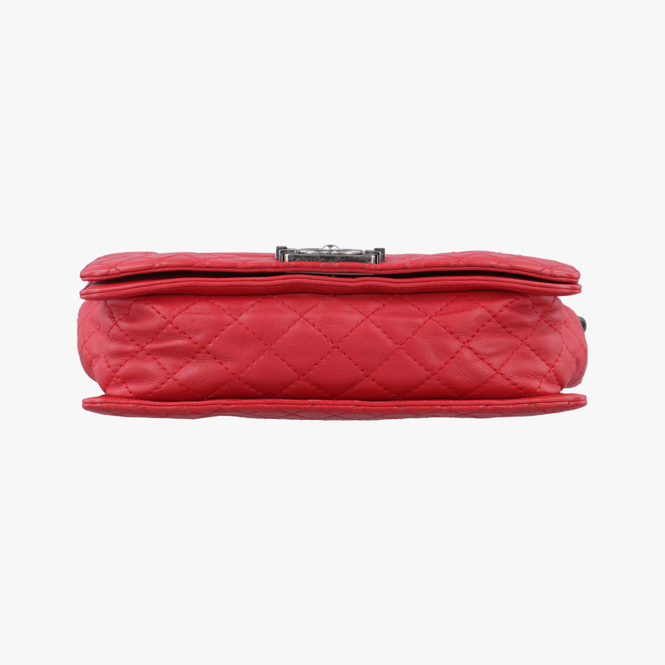 BOY CHANEL Red lambskin A67946 18786518ボーイシャネル レッド ラムスキン A67946 18786518