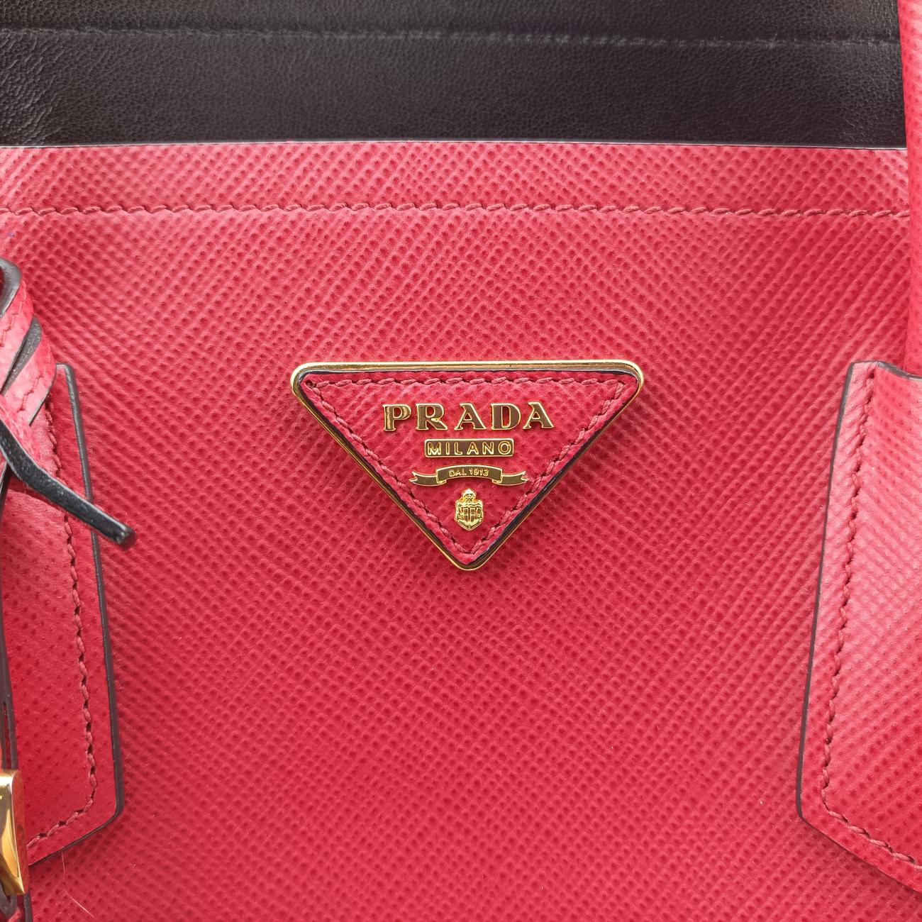 Double Cuir Red SAFFIANO Leather B2756T ダブル キュイール レッド サフィアーノレザー B2756T 