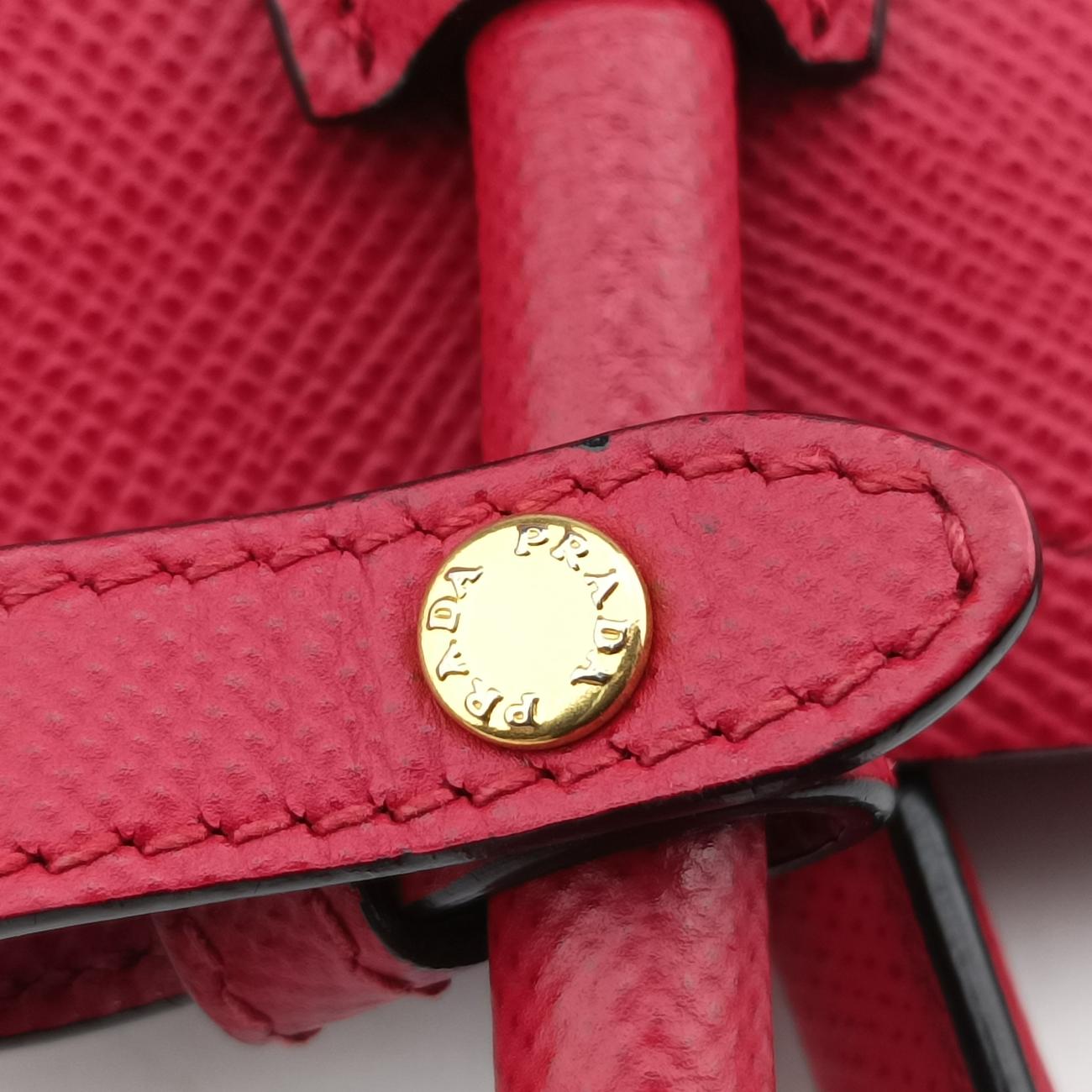 Double Cuir Red SAFFIANO Leather B2756T ダブル キュイール レッド サフィアーノレザー B2756T 
