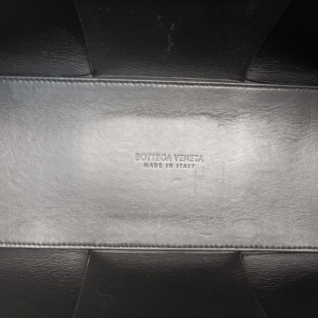 The Arcotote White lambskin B09591075Rザ アルコトート ホワイト ラムスキン B09591075R