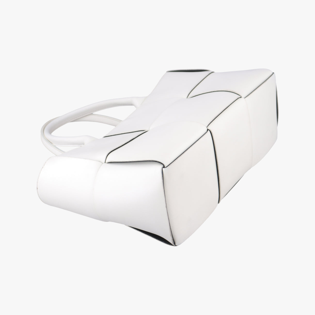 The Arcotote White lambskin B09591075Rザ アルコトート ホワイト ラムスキン B09591075R