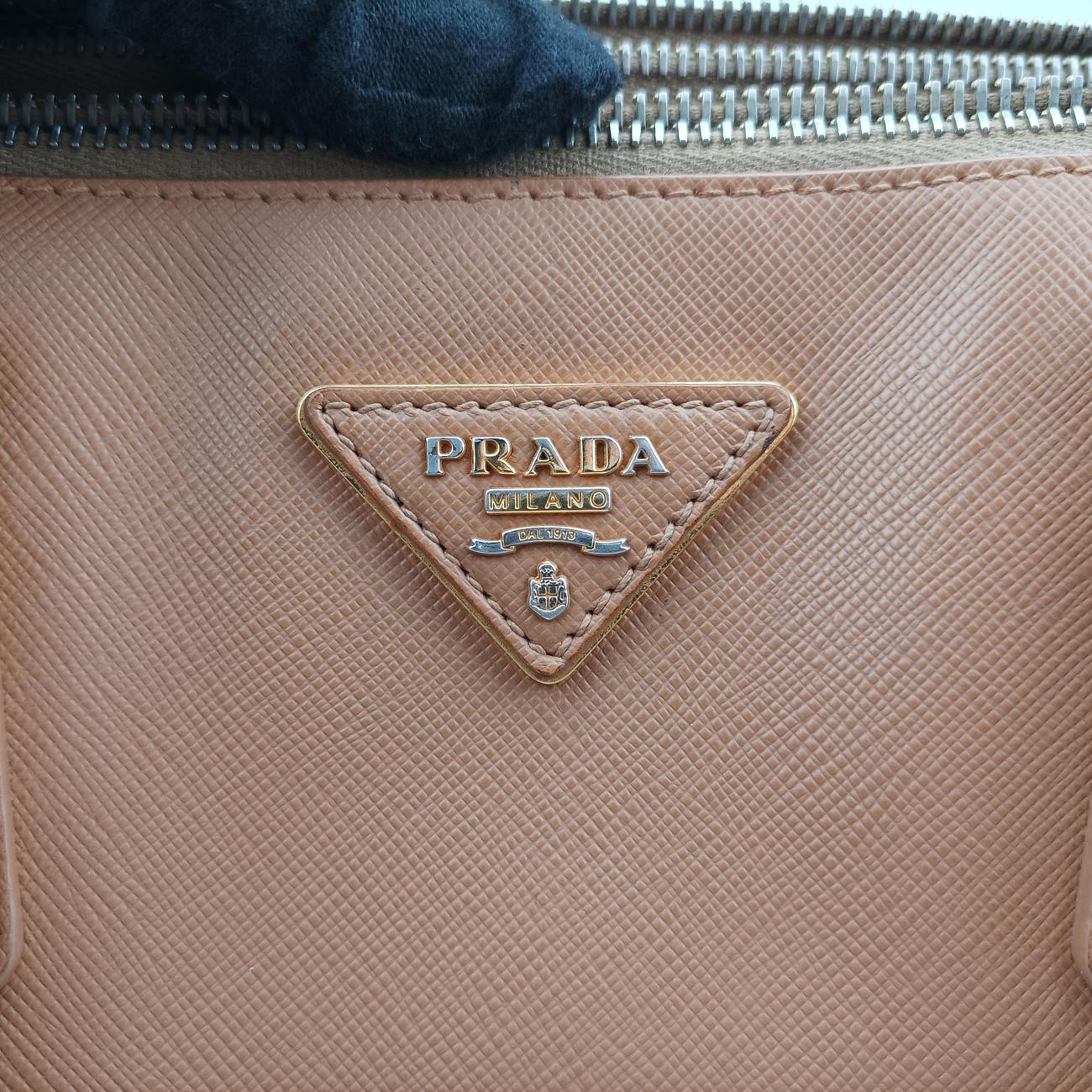 Galleria Brown SAFFIANO Leather BN1802 7 Aガレリア ブラウン サフィアーノレザー BN1802 7 A