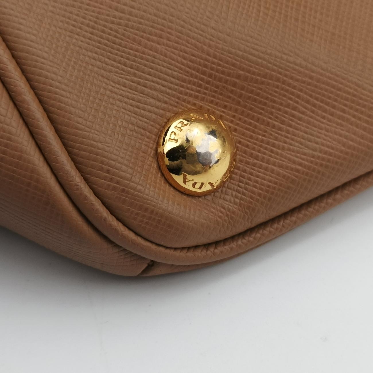 Galleria Brown SAFFIANO Leather BN1802 7 Aガレリア ブラウン サフィアーノレザー BN1802 7 A