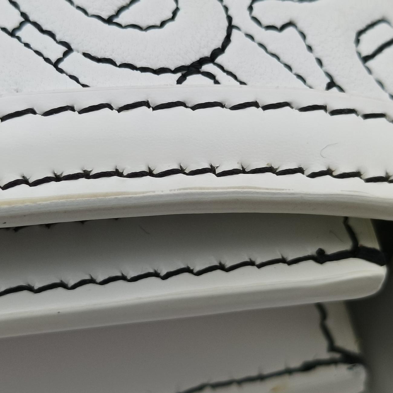 TB Logo White leather BMPPAN1301TBロゴ ホワイト レザー BMPPAN1301