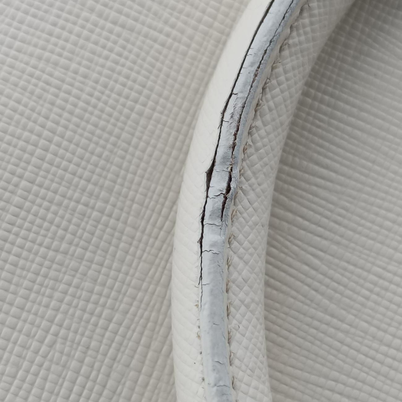 Large Promenade Satchel White SAFFIANO Leather BL0837 25ラージ プロムナード サッチェル ホワイト サフィアーノレザー BL0837 25