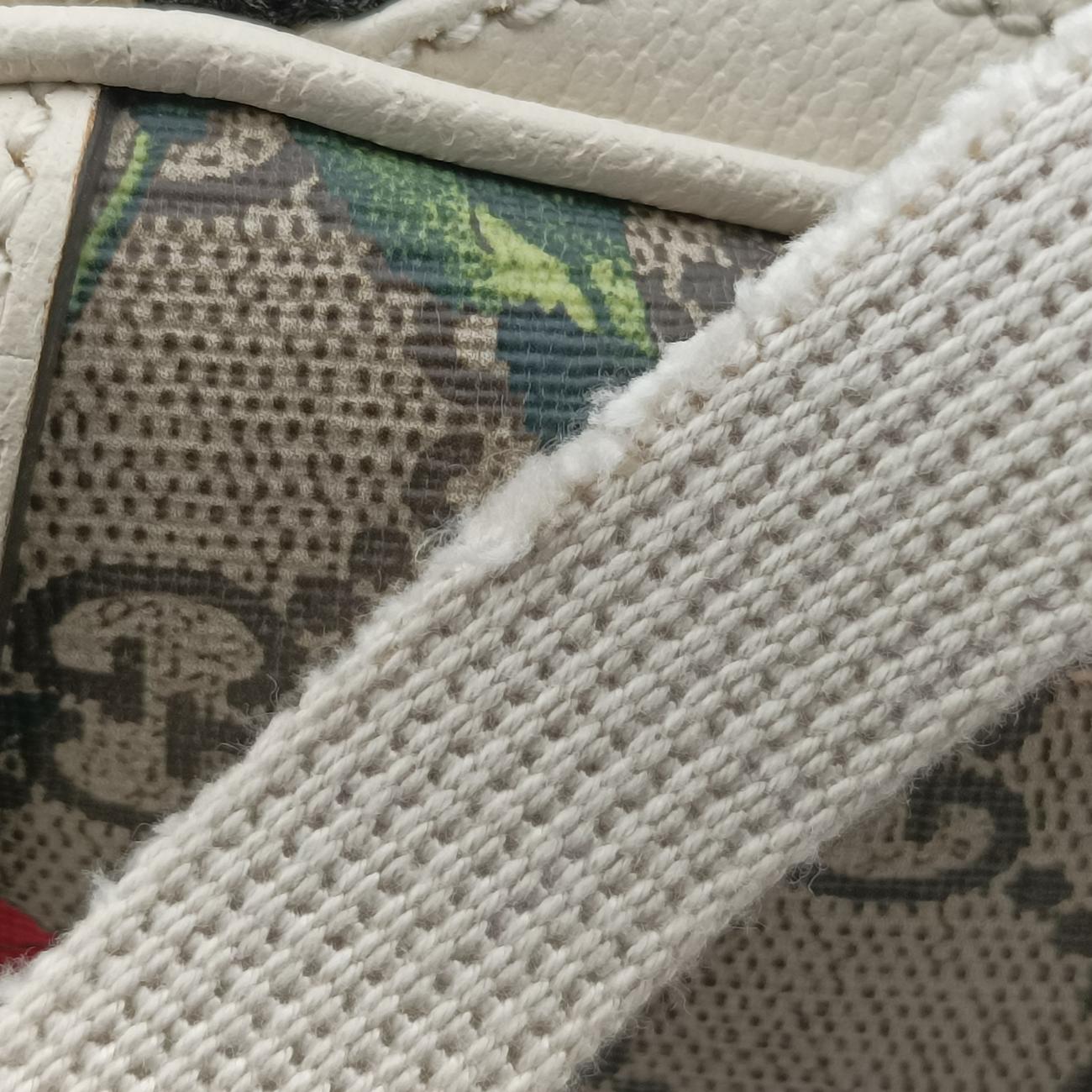 Ophidia Flora Multicolour PVC coated canvas 547965 G030301947オフィディア フローラ マルチカラー PVCコーティングキャンバス 547965 G030301947