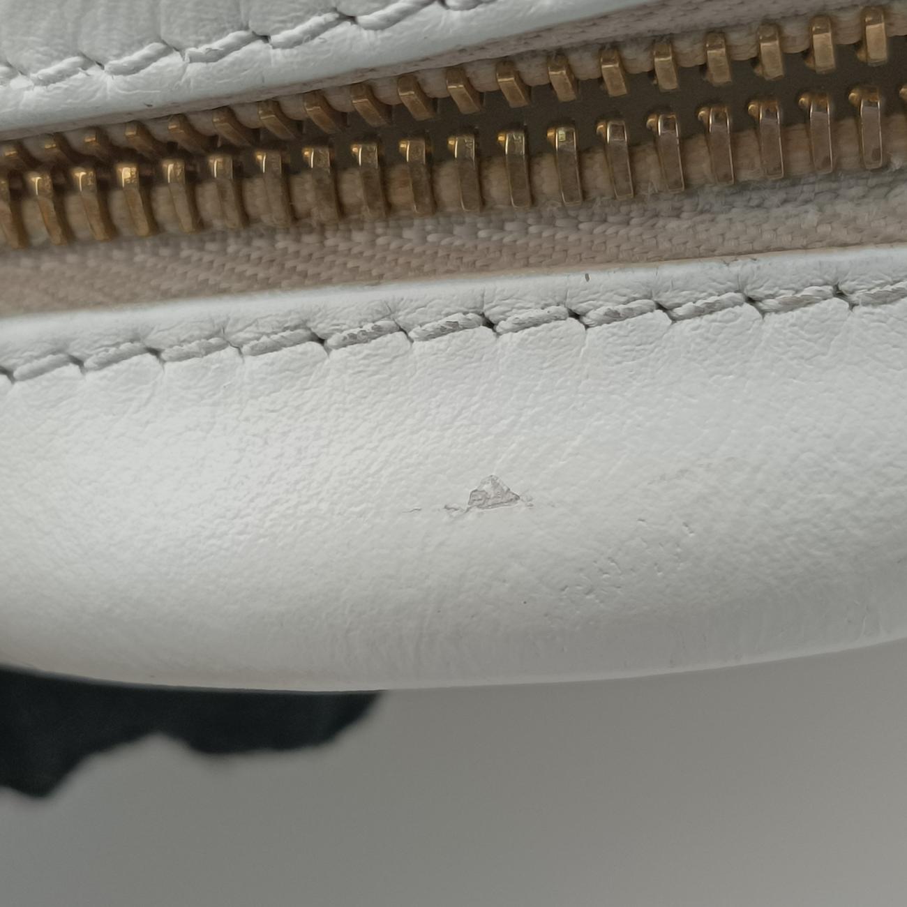 New Wave Camera White Leather M53863 TR1139 ICチップニューウェーブカメラ ホワイト レザー M53863 TR1139 ICチップ