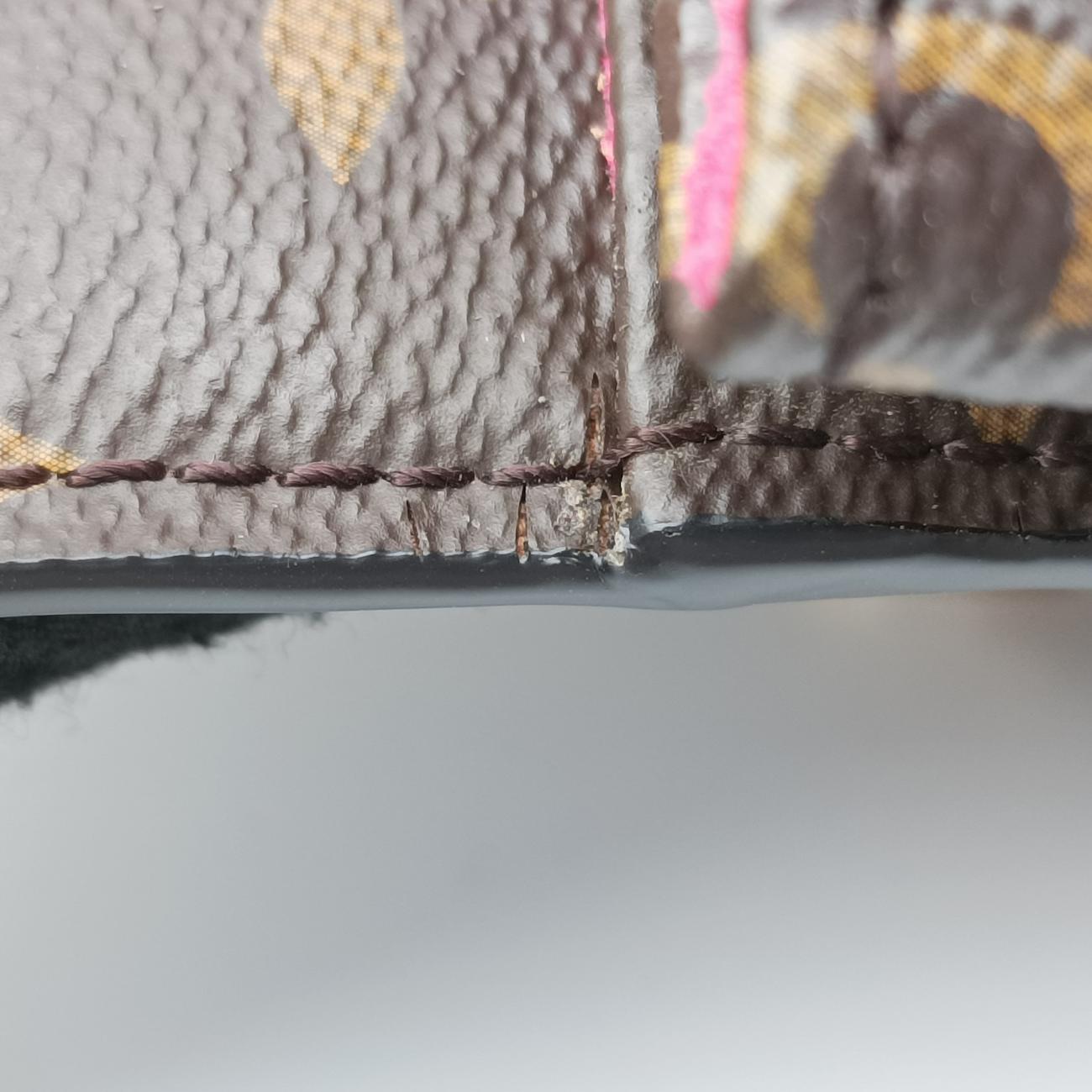 Pochette MéTIS MM Brown×multi Monogram Patches M43991 DR3188ポシェット メティス モノグラム/ブラウン系×マルチ モノグラムパッチーズ M43991 DR3188