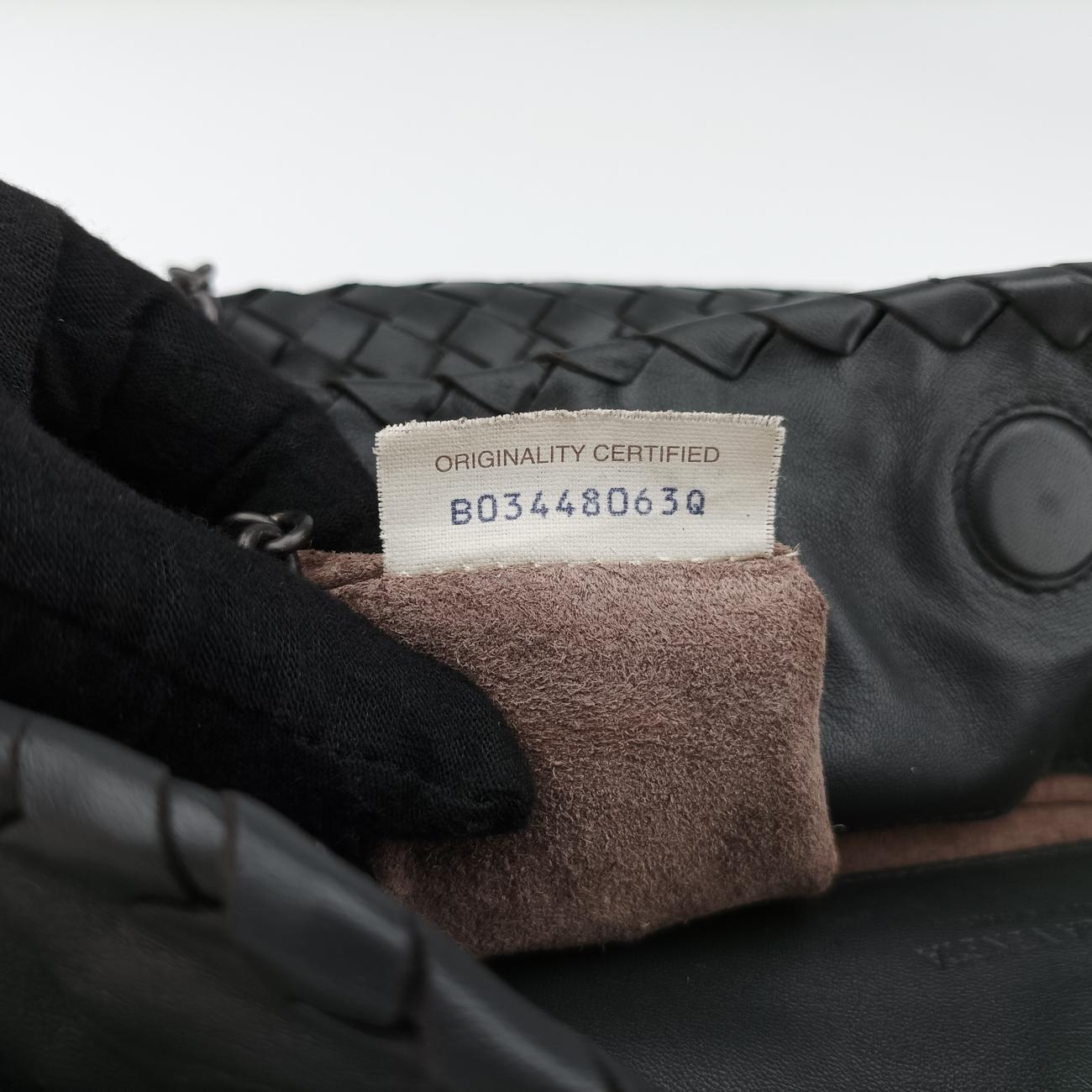 Duo Intrecciato Black lambskin B03448063Qデュオ イントレチャート ブラック ラムスキン B03448063Q