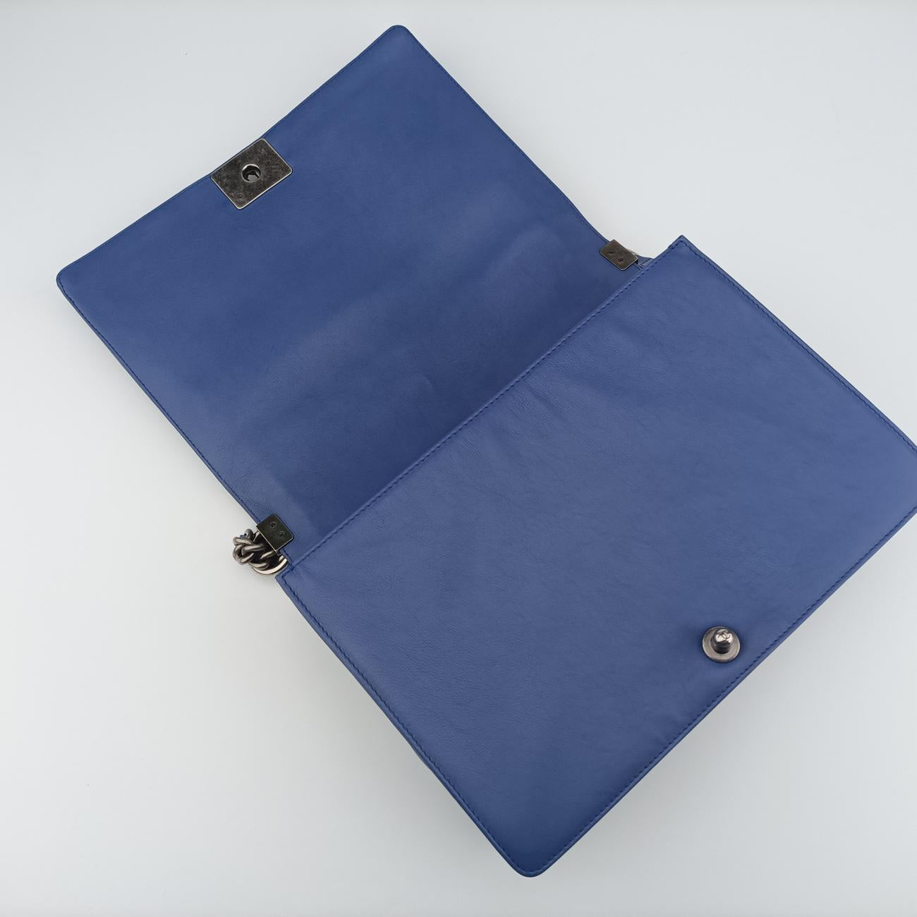 BOY CHANELBluelambskinA6708717953357ボーイシャネルブルーラムスキンA6708717953357