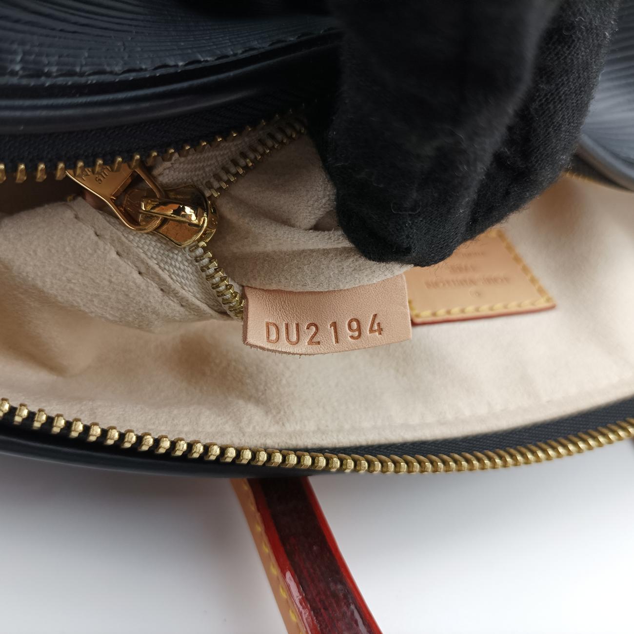 Dock PM Noir×Beige epi M93245 DU2194ドックPM ノワール×ベージュ エピ M93245 DU2194