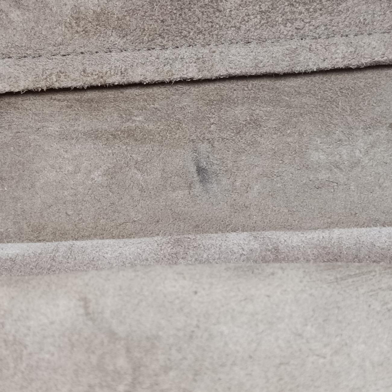 Tote W PM beige Vauxhall Cashmere Leather M94483 FL5113トートW PM ベージュ ヴォーカシミール レザー M94483 FL5113