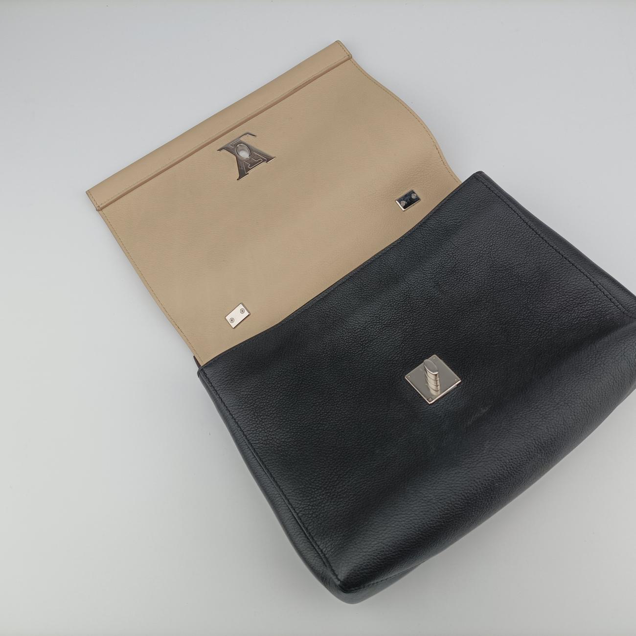 Lockme 2 Beige×Black Taurillon leather M50252 FL4136ロックミーII ベージュ×ブラック トリヨンレザー M50252 FL4136