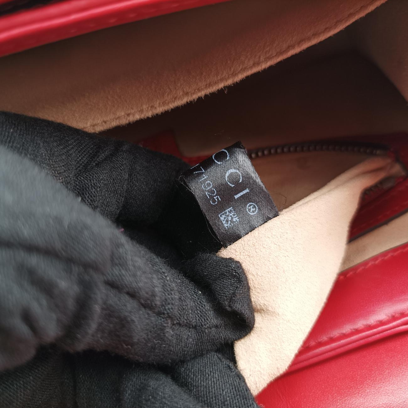 Queen Margaret Red Leather D025171925クイーン マーガレット レッド レザー 476541 D025171925