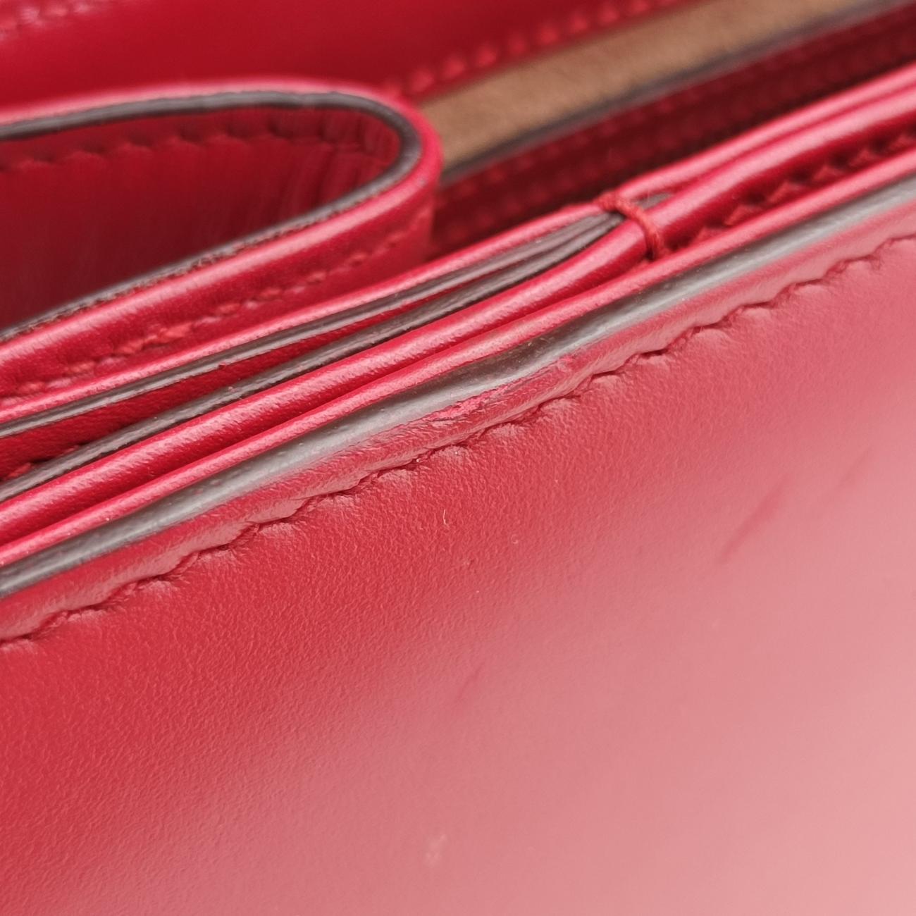 Queen Margaret Red Leather D025171925クイーン マーガレット レッド レザー 476541 D025171925