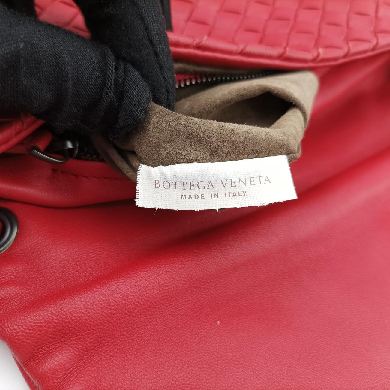Intrecciato Red lambskin B00903924Uイントレチャート レッド ラムスキン B00903924U