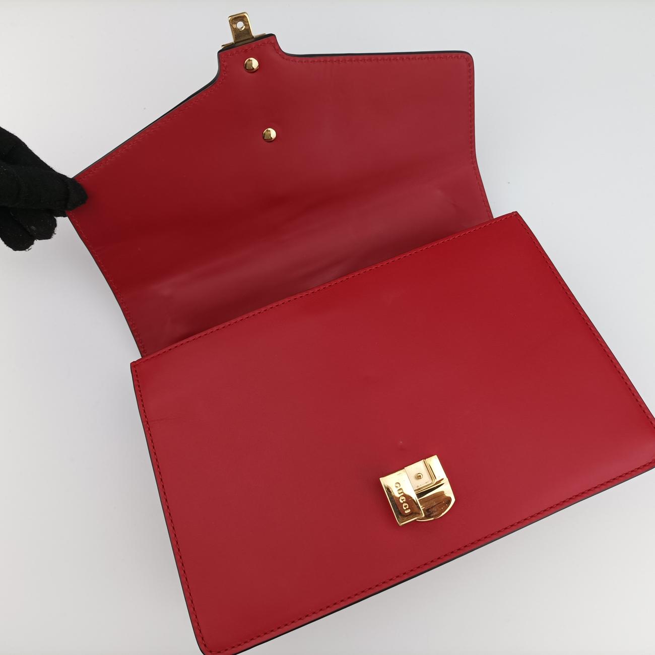 Sylvie Red×NAVY Leather 421882 I026293490シルヴィ レッド×ネイビー レザー 421882 I026293490