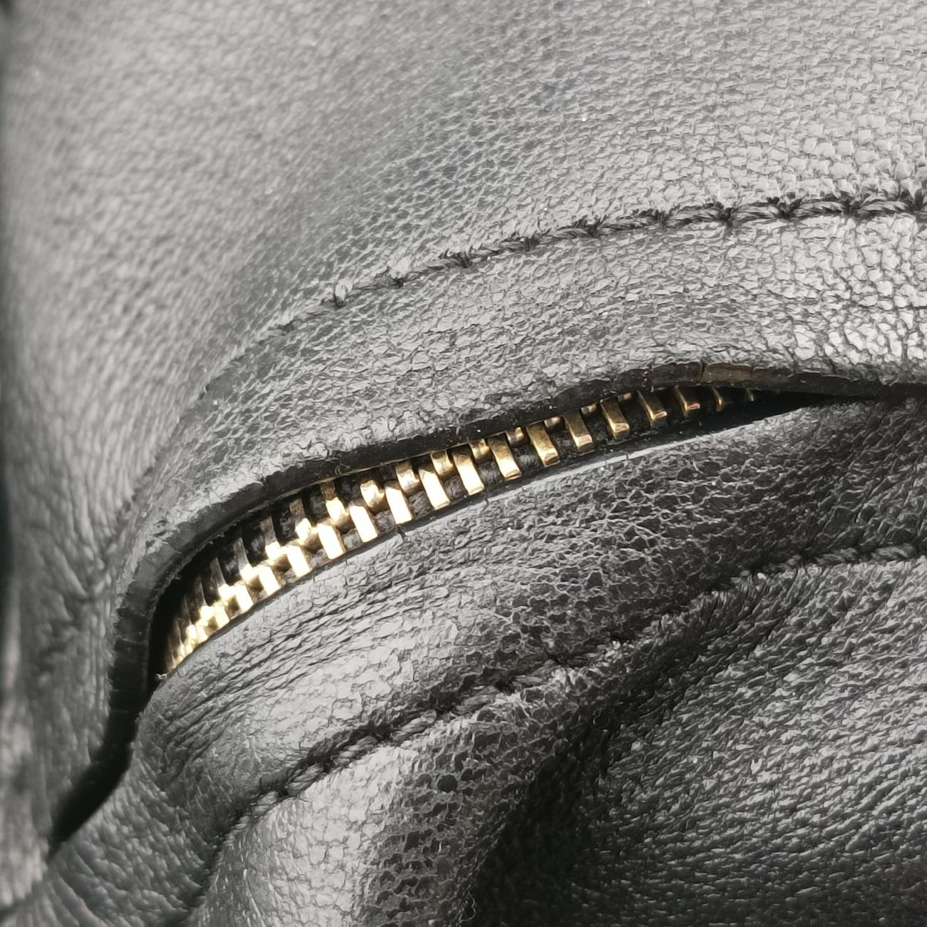 La Medusa Black Leather CLG 215 472 079 702ラ メドゥーサ ブラック レザー CLG 215 472 079 702