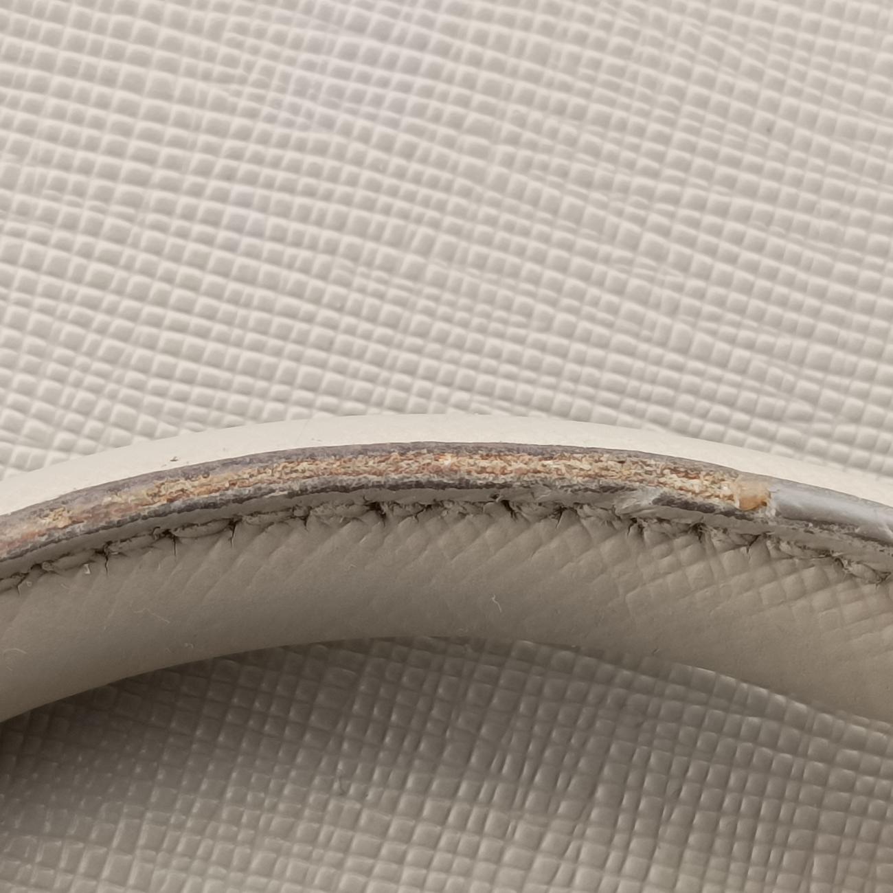 Promenade Grey SAFFIANO Leather BN2558 8 7 165プロムナード グレー サフィアーノレザー BN2558 8 7 165