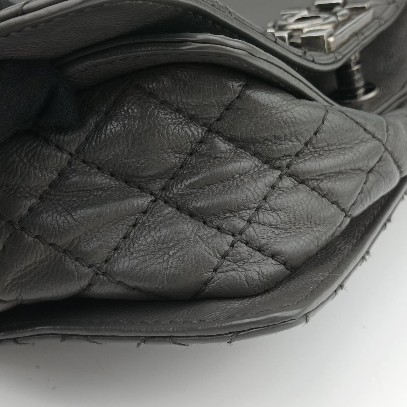 BOY CHANEL Grey leather A67948 18935729ボーイシャネル グレー レザー A67948 18935729